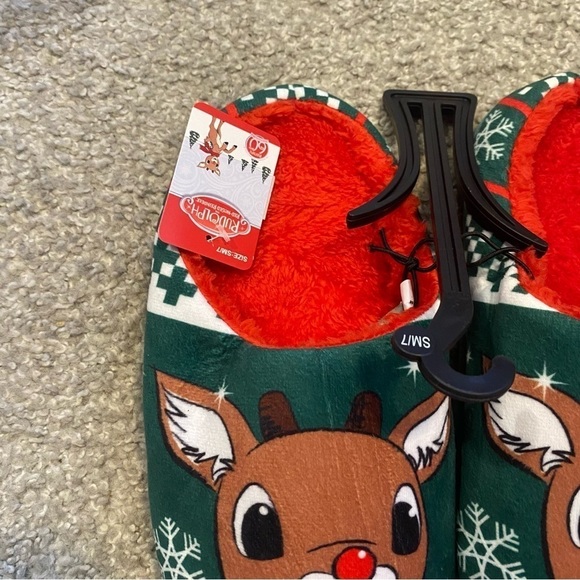 Rudolph The Red Nosed Reindeer Plush Slippers NEW Sz 7 8 9 10 - Picture 3 of 9